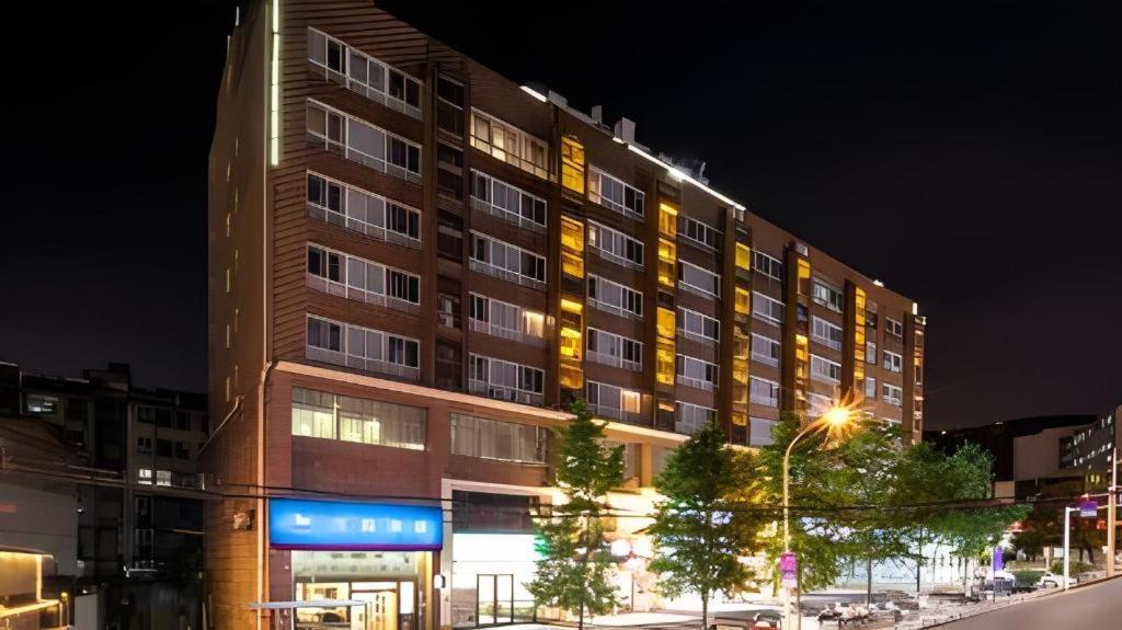 ฮั่นถิง โฮเต็ล ฉางซา เยว่ลู Hotel ภายนอก รูปภาพ